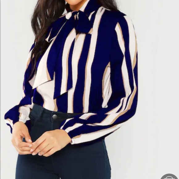 Blouse - Picture 1 of 2